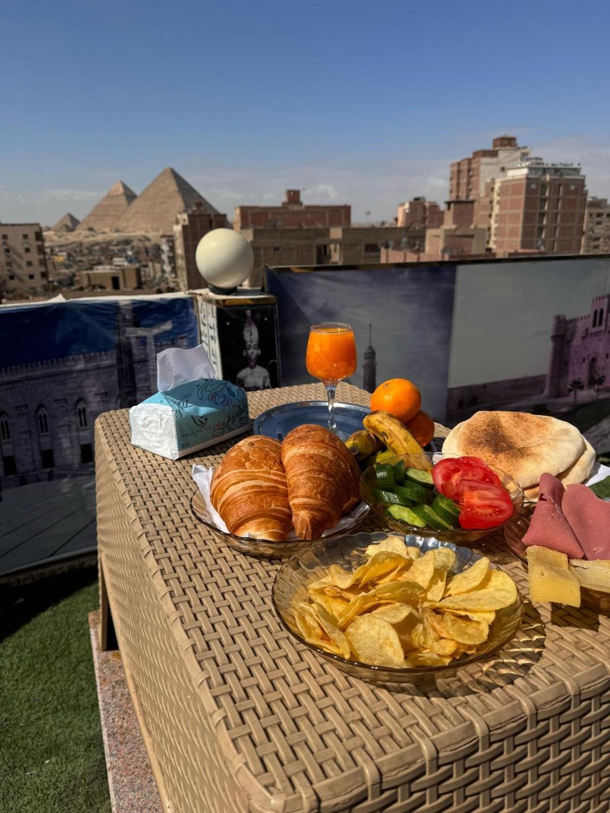 Cheops Pyramids View Hotel